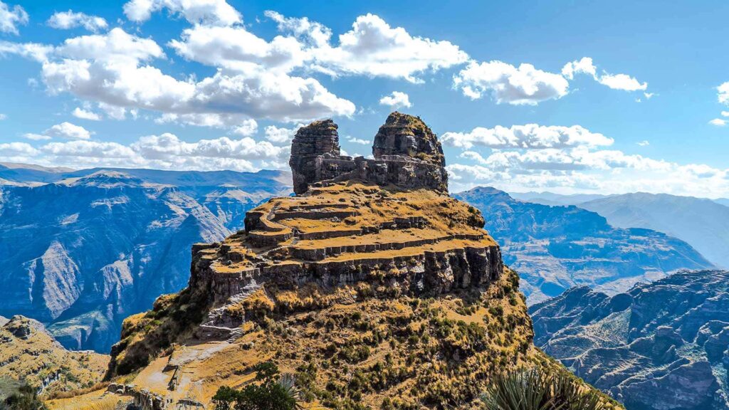 Trekking a Waqrapukara (Todo el Día)