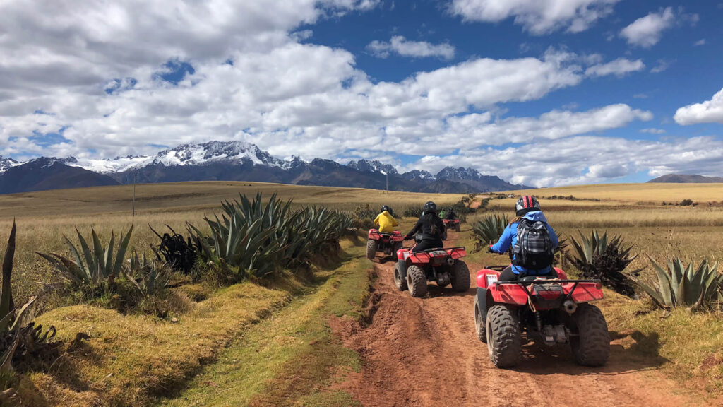 Tour en Cuatrimotos: Maras Moray (Medio día)